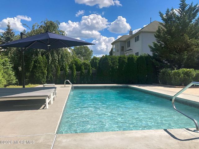 2 Capo Drive, Marlboro, NJ 07746