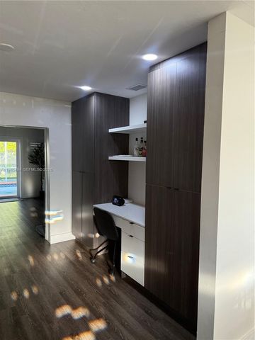 18531 SW 92nd Ct, Cutler Bay, FL 33157