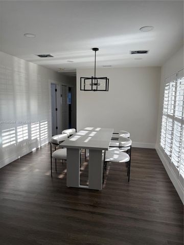 18531 SW 92nd Ct, Cutler Bay, FL 33157