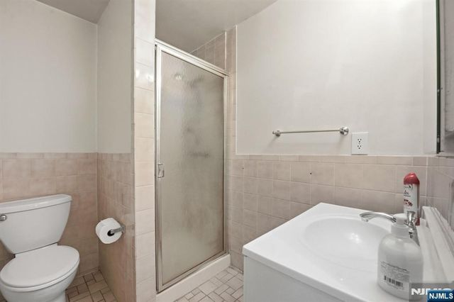 674 Berkeley Avenue, Orange, NJ 07050