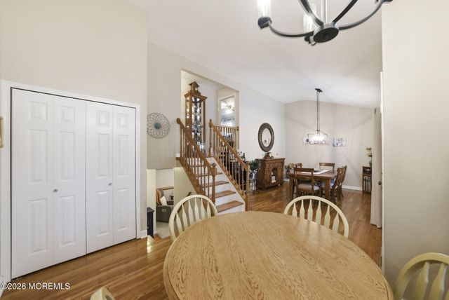 12 Fairview Lane, Hazlet, NJ 07730