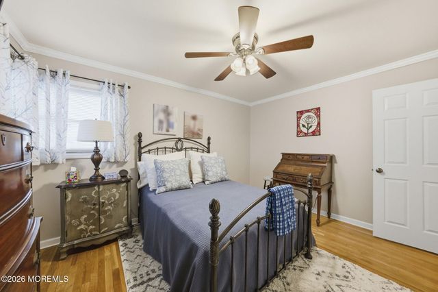 12 Fairview Lane, Hazlet, NJ 07730