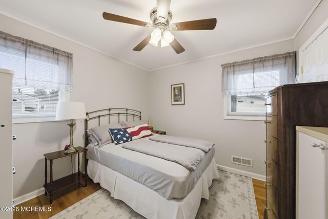 12 Fairview Lane, Hazlet, NJ 07730