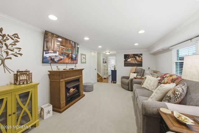 12 Fairview Lane, Hazlet, NJ 07730