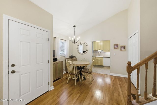 12 Fairview Lane, Hazlet, NJ 07730