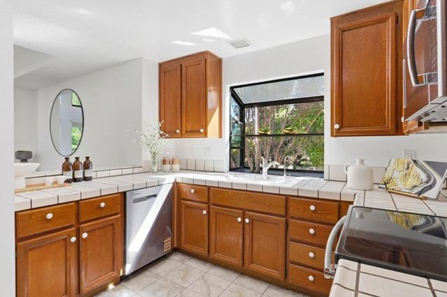 928 Wright Avenue 402, Mountain View, CA 94043