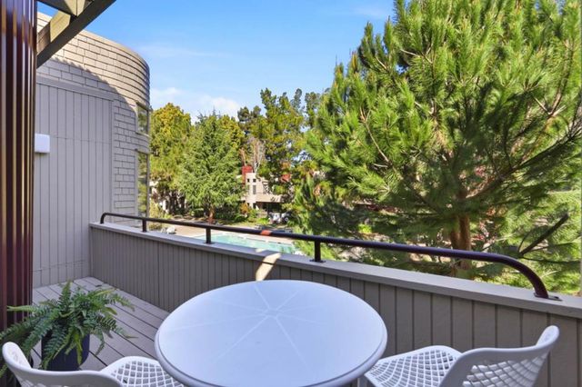 928 Wright Avenue 402, Mountain View, CA 94043