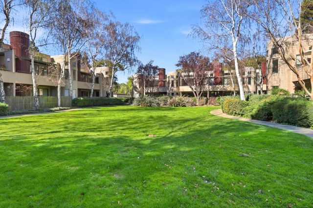 928 Wright Avenue 402, Mountain View, CA 94043