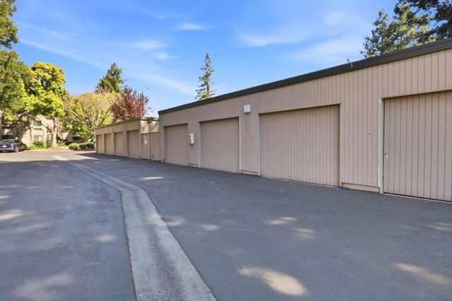 928 Wright Avenue 402, Mountain View, CA 94043