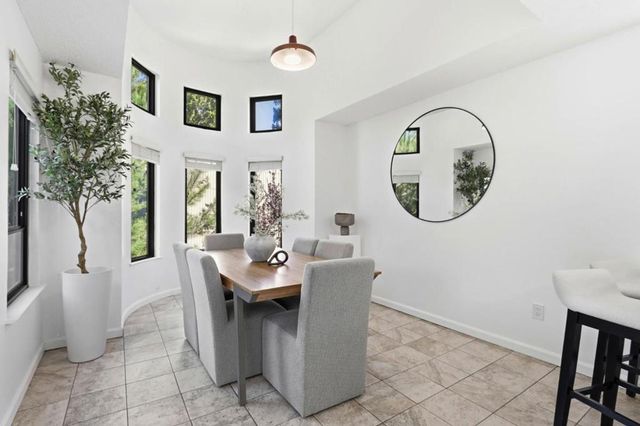 928 Wright Avenue 402, Mountain View, CA 94043