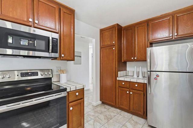 928 Wright Avenue 402, Mountain View, CA 94043