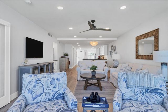 5740 MIDNIGHT PASS ROAD 303F, Sarasota, FL 34242