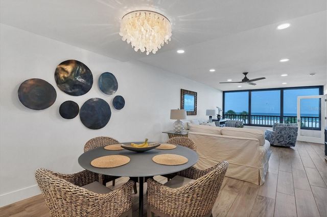 5740 MIDNIGHT PASS ROAD 303F, Sarasota, FL 34242