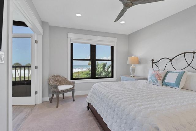 5740 MIDNIGHT PASS ROAD 303F, Sarasota, FL 34242