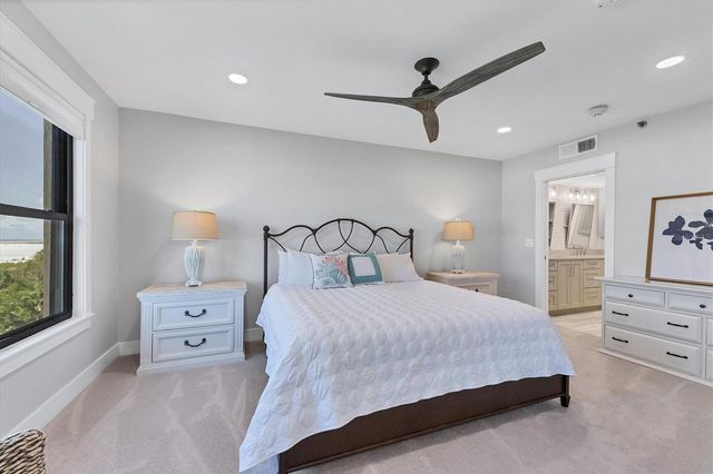 5740 MIDNIGHT PASS ROAD 303F, Sarasota, FL 34242