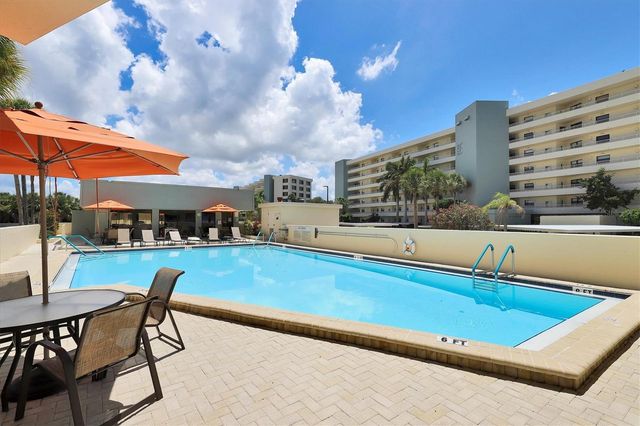 5740 MIDNIGHT PASS ROAD 303F, Sarasota, FL 34242