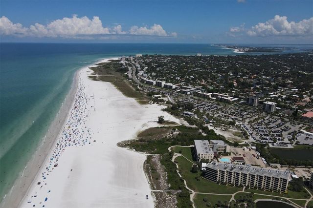 5740 MIDNIGHT PASS ROAD 303F, Sarasota, FL 34242