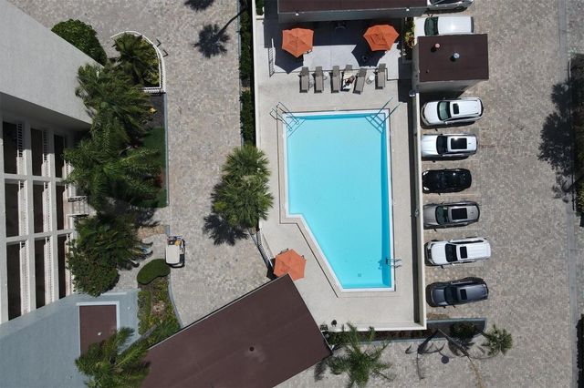 5740 MIDNIGHT PASS ROAD 303F, Sarasota, FL 34242