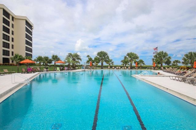 5740 MIDNIGHT PASS ROAD 303F, Sarasota, FL 34242