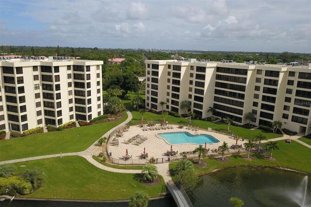 5740 MIDNIGHT PASS ROAD 303F, Sarasota, FL 34242