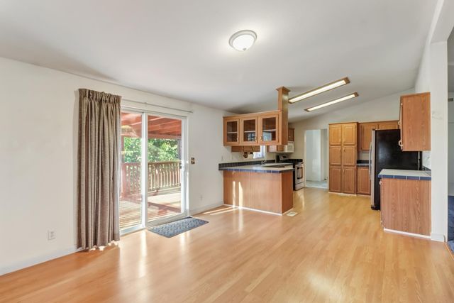 6320 Nugget Dr, Foresthill, CA 95631