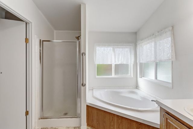 6320 Nugget Dr, Foresthill, CA 95631