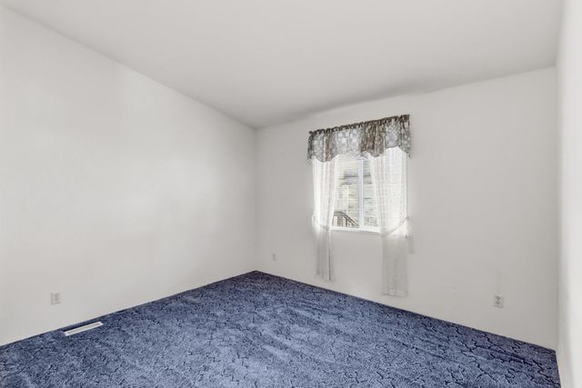 6320 Nugget Dr, Foresthill, CA 95631