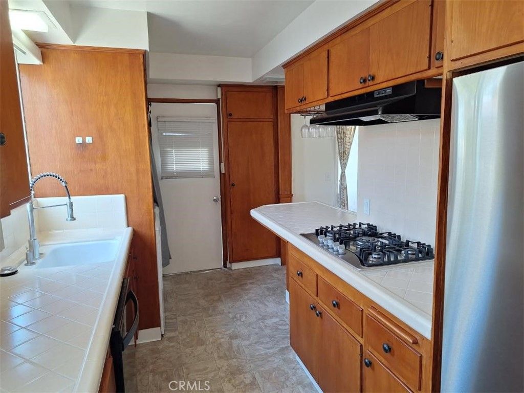 Image 15 of property listing at 916 Faysmith, Torrance, CA 90503