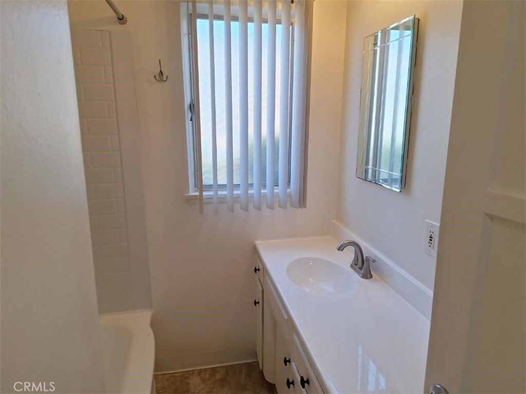 Image 8 of property listing at 916 Faysmith, Torrance, CA 90503