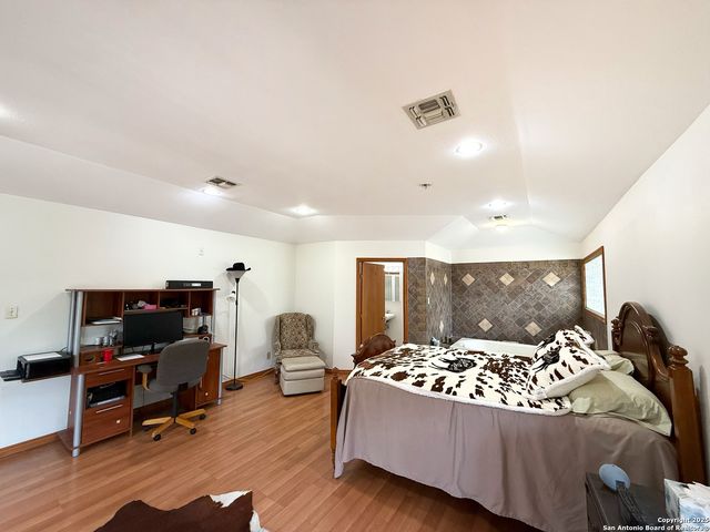 710 W Baetz Blvd., San Antonio, TX 78221