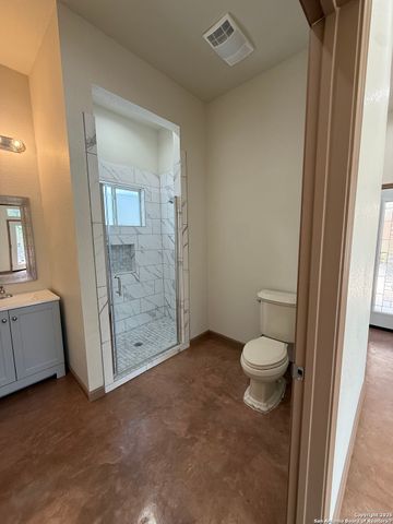 710 W Baetz Blvd., San Antonio, TX 78221