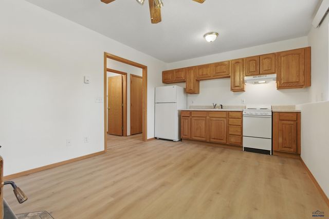 13656 LOST CAVE RD, Keystone, SD 57751