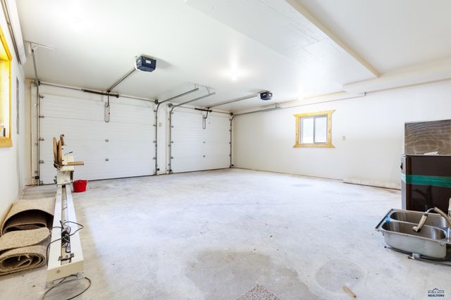 13656 LOST CAVE RD, Keystone, SD 57751