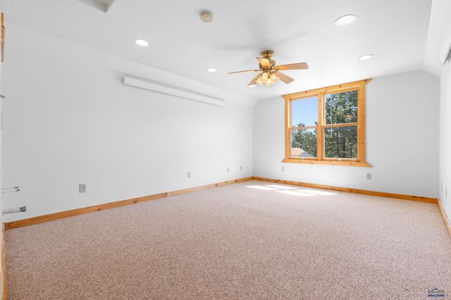 13656 LOST CAVE RD, Keystone, SD 57751