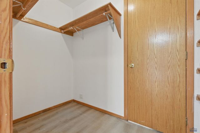 13656 LOST CAVE RD, Keystone, SD 57751