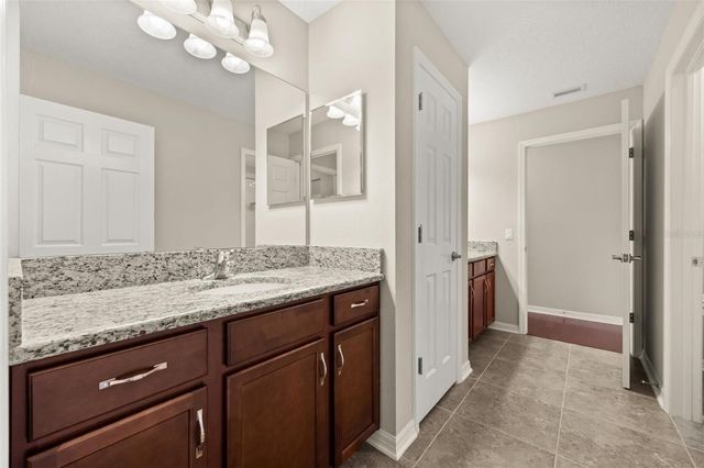 1831 VIA LAGO DRIVE, Lakeland, FL 33810