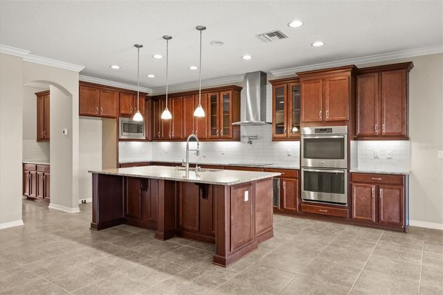 1831 VIA LAGO DRIVE, Lakeland, FL 33810