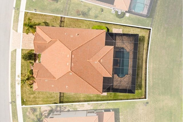 1831 VIA LAGO DRIVE, Lakeland, FL 33810