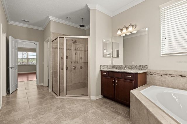 1831 VIA LAGO DRIVE, Lakeland, FL 33810