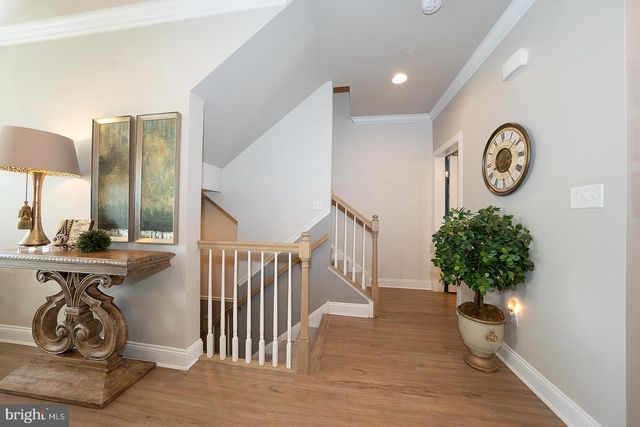 242 CHARLES ELLIS DR, Newtown Square, PA 19073