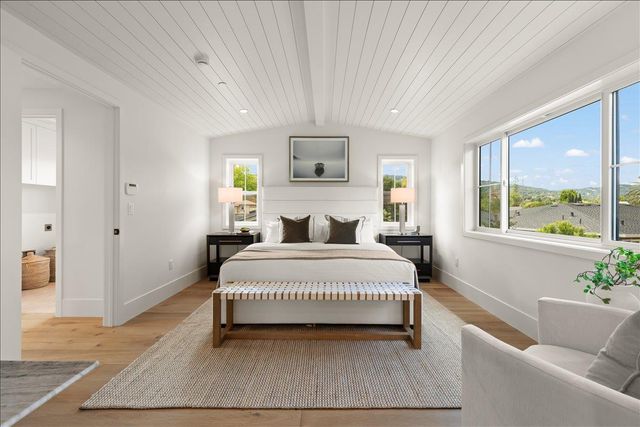 16011 Stephenie Lane, Los Gatos, CA 95032