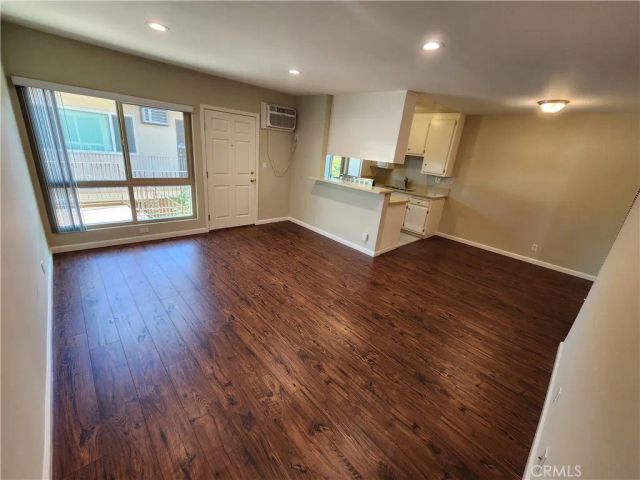 7925 Vineland 26, Sun Valley, CA 91352