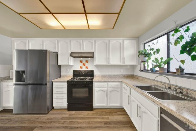 925 Brandon Way, Fairfield, CA 94533