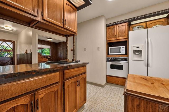 39030 E US Hwy 50, Pueblo, CO 81006