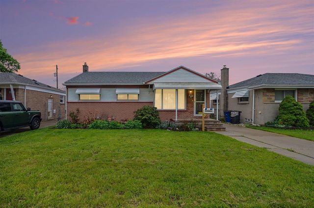 32517 Avondale Street, Westland, MI 48186