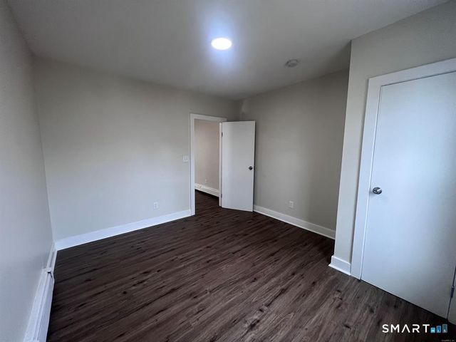 44 Laurel Court, Bridgeport, CT 06605