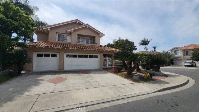 2162 Ventia, Tustin, CA 92782