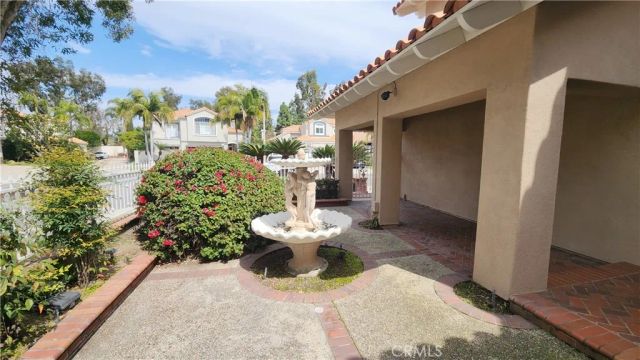 2162 Ventia, Tustin, CA 92782