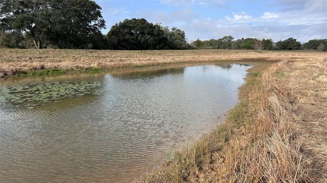 4810 Teal Lane, Columbus, TX 78934