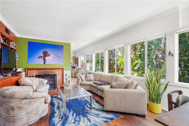 2511 W 5th, Los Angeles, CA 90057